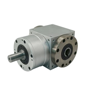 Caja de Engranajes Cónicos de Ángulo Recto 3F FAMED AT075, Relación 20:1, 45 Nm de Torque, Salida de Eje Doble Hueco, Certificación ISO9001 y CE, 12 Meses de Garantía - Product Image 6