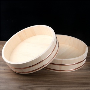 Recipiente de Madera para Mezclar Arroz con Borde Recubierto de Cobre, Estilo Japonés, Uso Comercial en Restaurantes, Origen China, Modelo Recipiente de Madera - Product Image 3