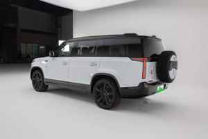 Ventes exceptionnelles Rox 01 Adamas 2026 Rox 01 2026 SUV de luxe à autonomie étendue 4*4 Rox 01 2026 Vip hybride 6/7 places Polestone 01 Jishi 01 - Product Image 3