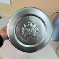 Bouteille Isotherme Classique 2,3 Litres en Acier Inoxydable 304, Théière Isolée, Cafetière, Pichet avec Poignée pour Voyage