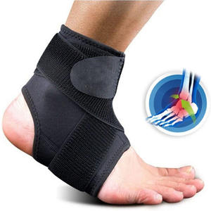 Attelle de cheville élastique de compression avec sangles de maintien et protection - Product Image 1