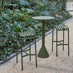 Ensemble de salle à manger d'extérieur Design moderne nordique Chaises de <span class=keywords><strong>table</strong></span> de patio pour balcon Villa Étanche <span class=keywords><strong>Petite</strong></span> <span class=keywords><strong>table</strong></span> <span class=keywords><strong>ronde</strong></span> en métal - Product Image 5