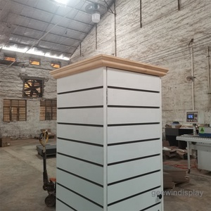 Phụ Kiện Trang Trí Cửa Hàng Bán Lẻ Phong Cách Nhà Máy Giá Trưng Bày Xoay Bốn Mặt Hình Khối Bằng MDF - Product Image 5