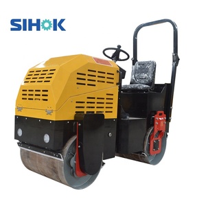 Pequeña rueda de acero de asfalto de hidráulica completa césped trench paseo en <span class=keywords><strong>rodillo</strong></span> <span class=keywords><strong>compactador</strong></span> de venta - Product Image 1
