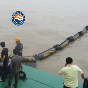 Major emergency equipment to prevent oil spill from spreading and transferring inflatable rubber oil boom