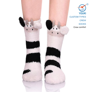 <span class=keywords><strong>Chaussettes</strong></span> Douces et Moelleuses pour Femmes, en Polaire Corail, Chaudes pour l'Hiver, avec Oreilles 3D - Product Image 1