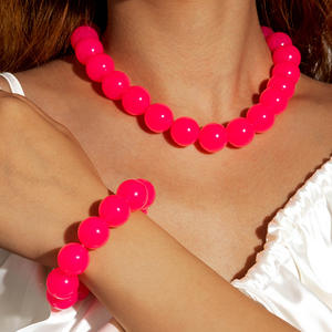 女性用ファッションジュエリーセット防水声明マルチネオンビーズチョーカーネックレスとブレスレットセット - Product Image 5