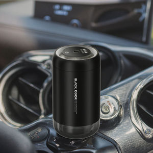 Diffuseur d'aromathérapie en métal, vaporisateur de lumière ambiante moderne de luxe, parfum de <span class=keywords><strong>voiture</strong></span> noir, liquide rechargeable alimenté par USB - Product Image 6