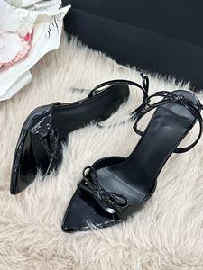 Sandalias elegantes y a la moda de estilo francés para mujer, con punta en pico, tacón alto, lazo, duraderas y sexys con punta abierta. - Product Image 6