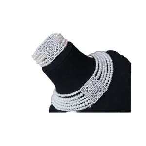 Collier de luxe délicat en argent sterling 925 plaqué or avec zircon comme pierre principale - Product Image 1