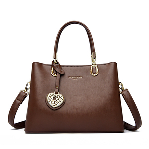 Sac fourre-tout pour femme de style rétro à la mode, antivol, en cuir PU. Sac à main de luxe pour un usage quotidien et les voyages d'été. - Product Image 5