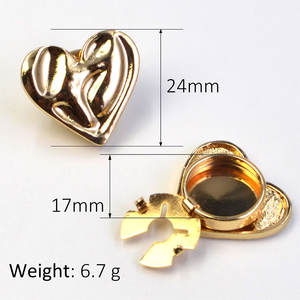 卸売エコフレンドリーファッションメタルラインストーン型クリップボタン、シャツ装飾カフスボタンフラワーデザイン - Product Image 1