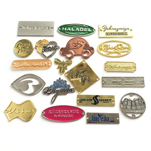 <span class=keywords><strong>Etiquetas</strong></span> Metálicas <span class=keywords><strong>de</strong></span> Alta Calidad, Ecológicas, Cortadas con Láser, <span class=keywords><strong>de</strong></span> Aleación <span class=keywords><strong>de</strong></span> Zinc, con Logotipo <span class=keywords><strong>de</strong></span> Marca en Relieve 3D, Insignias Personalizadas <span class=keywords><strong>para</strong></span> <span class=keywords><strong>Ropa</strong></span> - Product Image 1