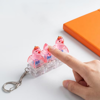 Porte-clés personnalisé anti-stress en résine époxy, vente en gros, usine chinoise, faible MOQ, articles d'anime, clé 3D, jouet mécanique anti-stress