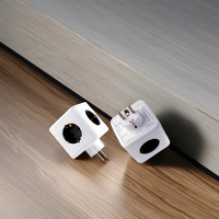 Portable USB Power Cube Socket Strip Rentable 16A Courant Nominal Prise Murale 5 Prises UE Métal Cuivre Matériel 16A Plug