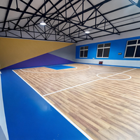 Revêtement de sol sportif en PVC Runsure, facile à nettoyer, rénovation de sols anciens pour salle de danse, résistant à l'usure, fourni par le fabricant pour le marché thaïlandais