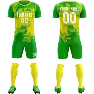 เสื้อฟุตบอลสั่งทำพิเศษ พร้อมชื่อ เบอร์ หมายเลขทีม โลโก้ทีม เสื้อและกางเกงขาสั้นแบบส่วนตัว สำหรับผู้ใหญ่ 男女  ซับเหงื่อ คอวี น้ำหนัก 180 กรัม แบบพิมพ์ลาย sublimation - Product Image 1