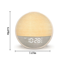 Solution de sommeil tout-en-un avec réveil au lever du soleil, machine à bruit blanc et lumière intelligente pour un coucher sans écran