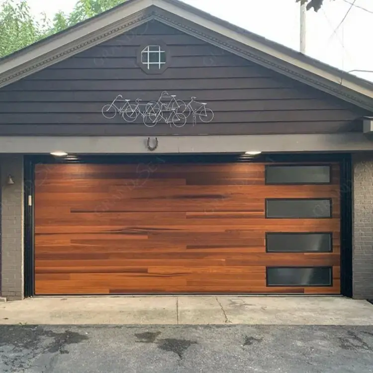 Paneles de grano de madera automáticos eléctricos residenciales modernos miran puerta de garaje puertas de garaje seccionales de madera de imitación de aluminio de gama alta