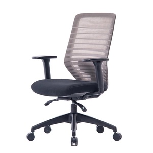 Silla ergonómica con reposabrazos Ordenador ejecutivo Personal de recepción Silla clásica para invitados Silla moderna - Product Image 1