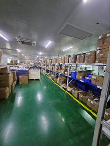 Chongqing Gui Jia <span class=keywords><strong>paraurti</strong></span> anteriore auto in plastica argento parti della carrozzeria Standard perfetto <span class=keywords><strong>paraurti</strong></span> anteriore per <span class=keywords><strong>Ford</strong></span> <span class=keywords><strong>Fiesta</strong></span> anno 2009 CN;CHO - Product Image 4