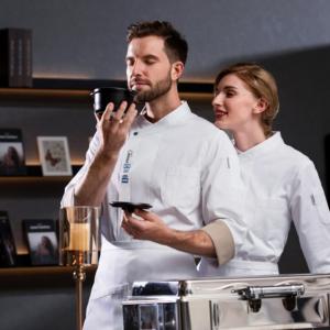 Diseño Simple un botón personalizado Hotel cocina algodón poliéster Chef chaquetas restaurante chino Chef uniformes mujeres - Product Image 6