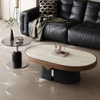 Ensemble de tables basses gigognes contemporaines en travertin durable avec cadre en bois, hauteur réglable, mobiles, décoratives et convertibles pour salon