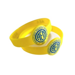 Regalos promocionales Evento Pulseras de silicona de 1 pulgada Forma de reloj Pulsera de goma de diseño personalizado - Product Image 4