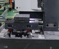 TG680 Rectifieuse CNC de petite taille à haute précision Machine à six axes à cinq liaisons pour outils de fraisage, de perçage et de formage