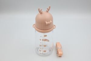 Botella de agua Goki Ruby de 450 ml, botella para beber para niños con pajita y tapa, diseño bonito, alta calidad - Product Image 4