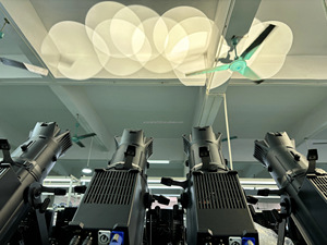 Polarlights 200W 300W 400W <span class=keywords><strong>LED</strong></span> giai đoạn lekos đèn studio thiết bị chiếu sáng <span class=keywords><strong>LED</strong></span> hồ sơ ánh sáng tại chỗ cho Nhà thờ nhà hát phòng thu - Product Image 5