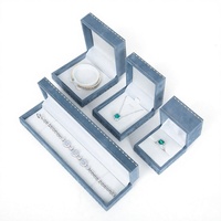Boîte à bijoux Zebopak, fournisseur d'emballages texturés couleur olive clair pour pendentifs, bagues, bracelets, boucles d'oreilles, coffret cadeau de vente au détail