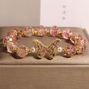 Nouveauté 2025 – Bracelet Papillon Perlé en Verre Rose Délicat, Idéal pour Cadeau d'Amie – Vente Flash - Product Image 3