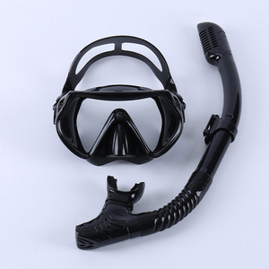 Vente en gros ensemble de masques de plongée sous-marine ensemble de masques de plongée avec <span class=keywords><strong>tuba</strong></span> Offre Spéciale équipement de plongée sous-marine ensemble de masques <span class=keywords><strong>et</strong></span> tubas de plongée - Product Image 1