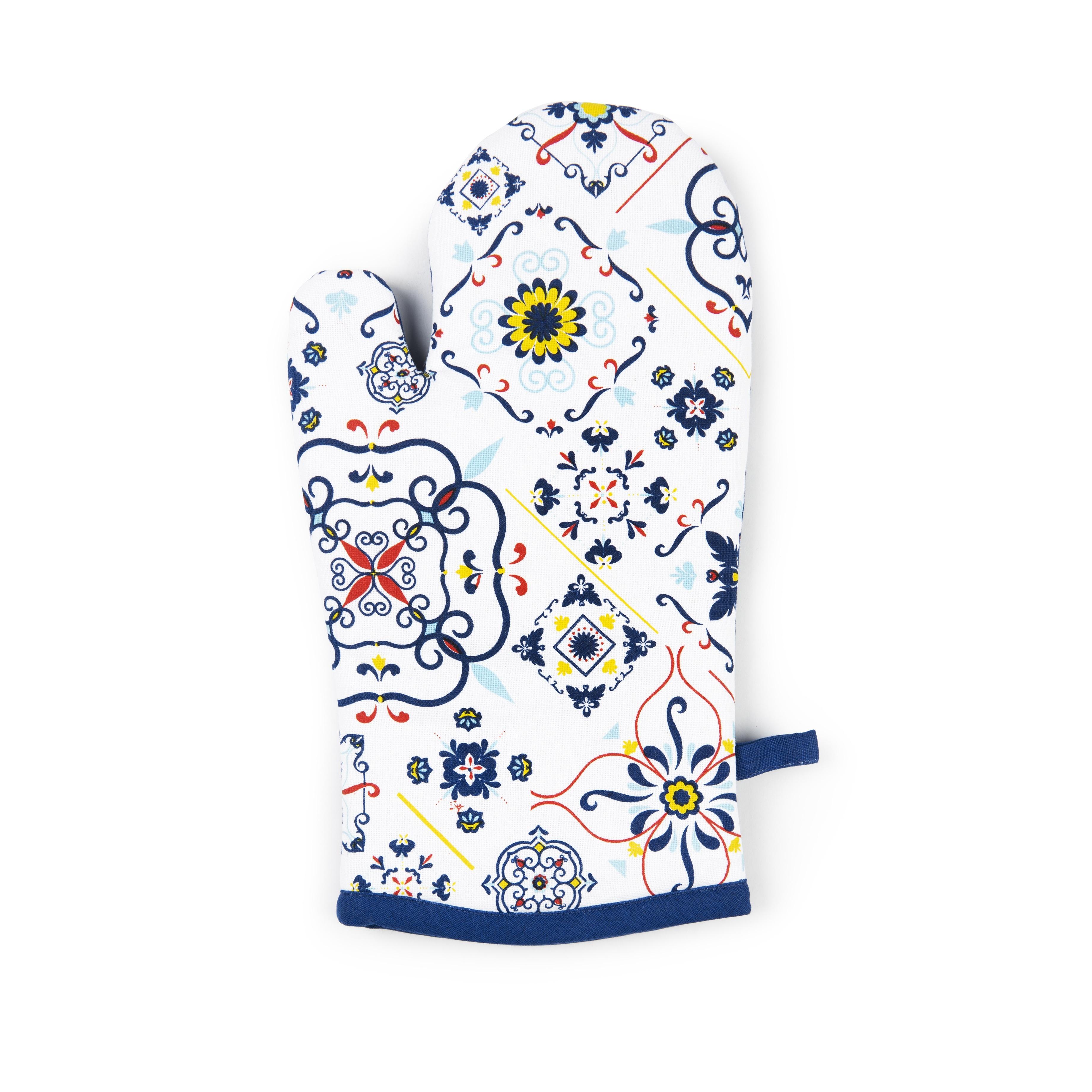 สีขาวและสีน้ำเงิน