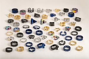 Bagues pour hommes en acier inoxydable plaqué or 18 carats, style punk, tête <span class=keywords><strong>de</strong></span> lion, tête <span class=keywords><strong>de</strong></span> loup, fabrication sur mesure en Chine, vente en gros à bas prix - Product Image 2