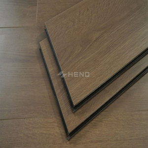 Suelo Laminado de Roble Blanco y Gris con Efecto Chevron AC3 AC4 AC5 de 8mm y 12mm, Fácil Instalación, Venta al Por Mayor - Product Image 3