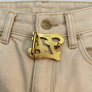 Hebilla de cinturón de metal fundido a presión con logotipo personalizado en forma 3D, cierre metálico en relieve para cinturones de mezclilla. - Product Image 6
