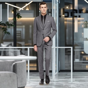 2025 MTM classique gris simple 2 boutons et <span class=keywords><strong>costume</strong></span> à revers cranté avec 2 poches et poche poitrine pour hommes <span class=keywords><strong>costume</strong></span> de luxe d'affaires - Product Image 5