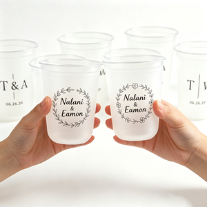 Gobelet en plastique transparent jetable personnalisé de 12 oz pour les smoothies, les desserts, la crème glacée, les boissons froides, les anniversaires et les événements de restauration - Product Image 1