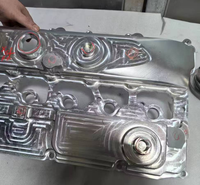 Couvre-culbuteur en aluminium 6061 sur mesure, usiné avec précision par tournage et fraisage CNC pour le Barra 4.0L