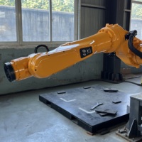 Bras de robot industriel à 6 axes de 220 kg, portée de 3200 mm, robot robuste pour la manutention des matériaux, le palettisation, le chargement et le déchargement