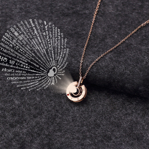 Collar de corazón de San Valentín de nuevo diseño de moda Te amo 100 idiomas Chica Colgante Collar - Product Image 1