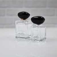 Flacon en verre de haute qualité 50ml/100ml pour parfum et sérum de soin, avec boîte cadeau personnalisable, couvercle et diffuseur, vente en gros, livraison immédiate