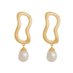 Gemnel hot selling 925 sterling silver 18k gold swirl freshwater pearl drop women earrings