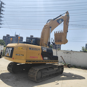 รถขุดตีนตะขาบ/ล้อ ยี่ห้อแคตเตอร์พิลลาร์ รุ่น CAT320DL/D2L 320d 320d2 320B/BL 320C 320CL มือสอง ขนาด 20 ตัน เครื่องยนต์คุณภาพดี มีสินค้าในสต็อก - Product Image 4