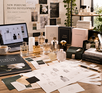 Boîte d'emballage de parfum haut de gamme personnalisée avec flacon en verre pour marque de parfum indépendante de luxe