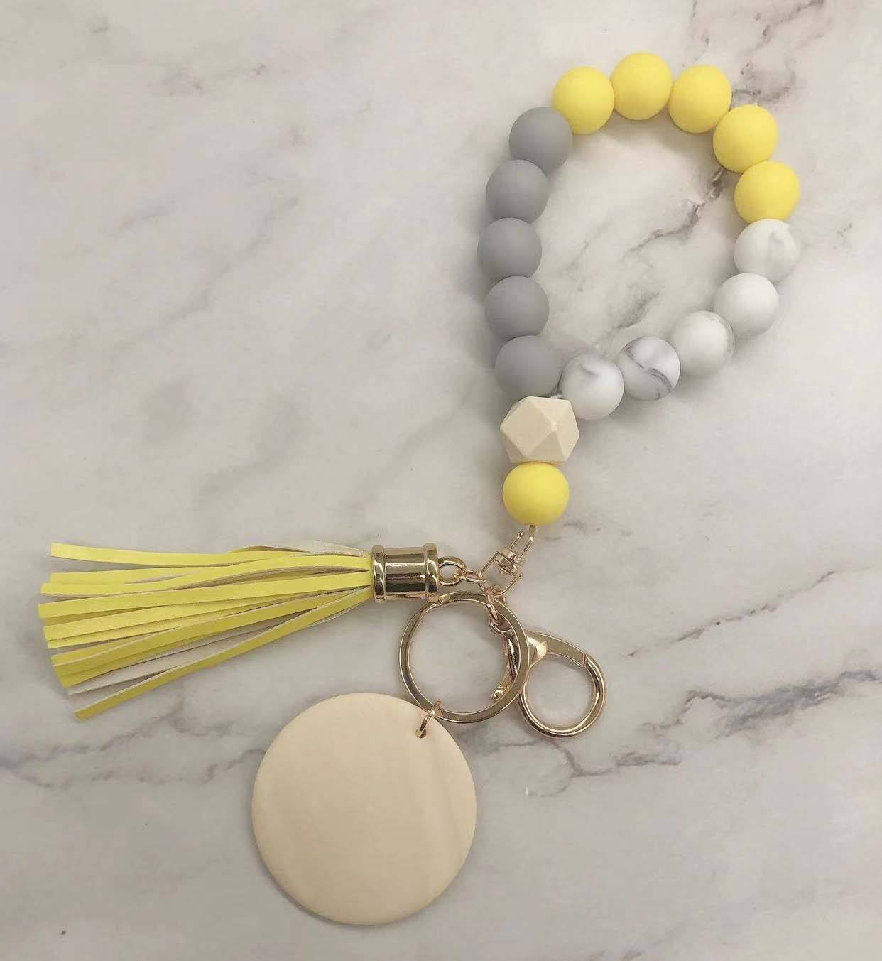 สีเหลือง