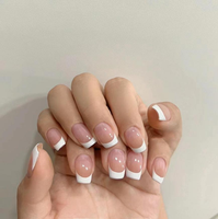 Vente chaude de haute qualité Nude Rose Style français Faux ongles artificiels Gels doux Press-on Design pour les doigts en gros