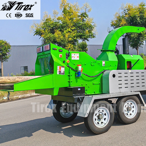 Trituradora de Madera Hidráulica Automática de Gran Capacidad, 5T/h, Cortadora de Troncos de Árboles, Motor, Granulación de 5-6mm, Fácil de Operar, Máquina de Astillas de Madera - Product Image 1